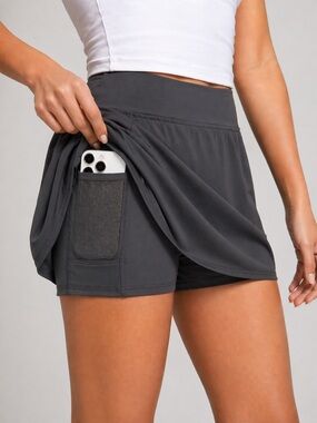 Women’s Black Athletic Skort with Phone Pocket